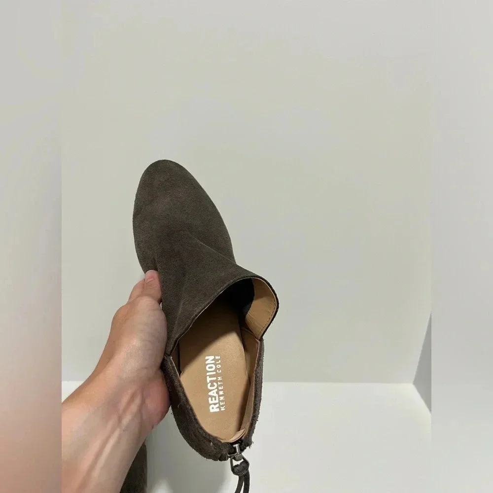 Kenneth Cole REACTION Side Skip Bootie size 8 NWOT